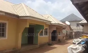 9bdrm Bungalow in Karu for sale