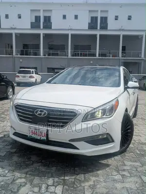Hyundai Sonata Limited Sedan FWD (2.4L 4cyl 6A) 2016 White