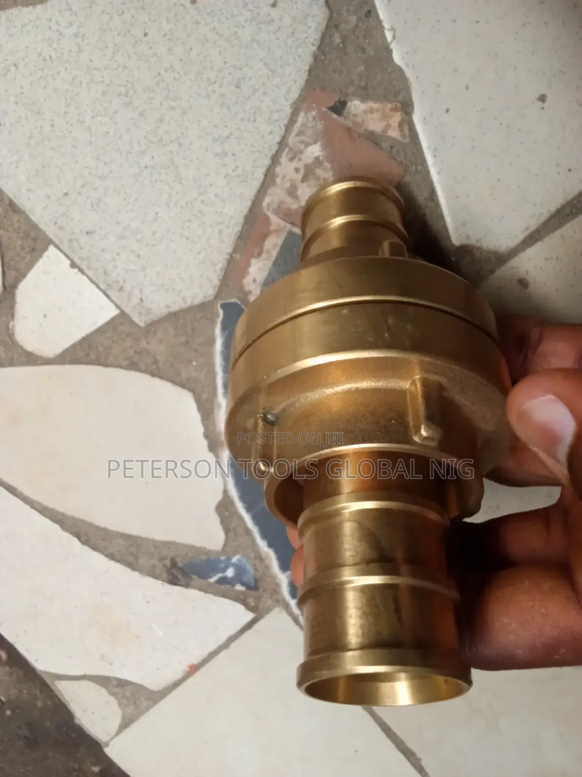 1 1/2" Brass Coupling
