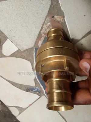 1 1/2" Brass Coupling