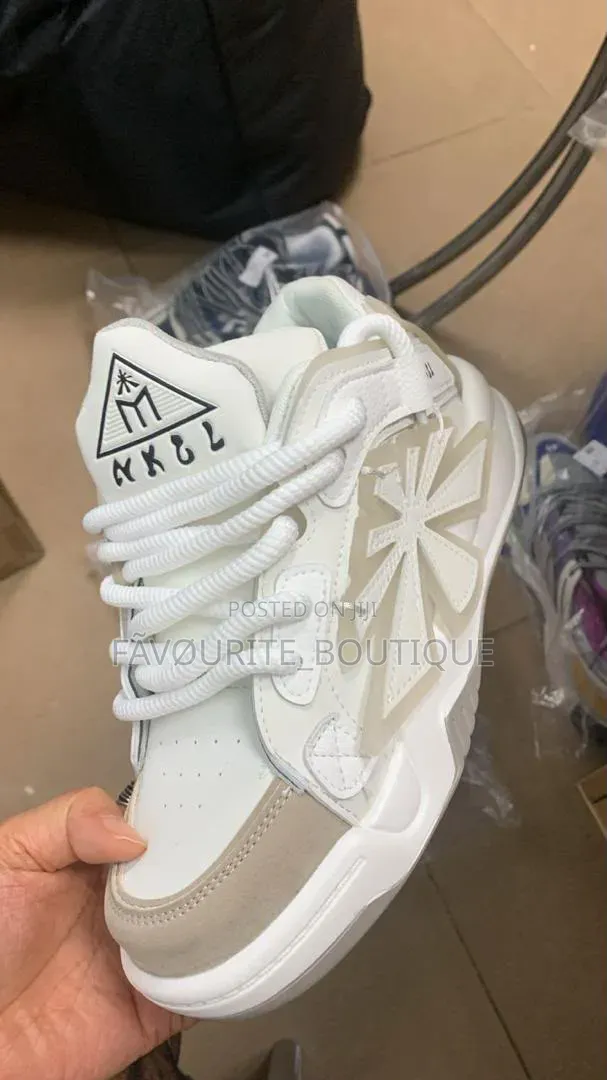 High Quality Shoe