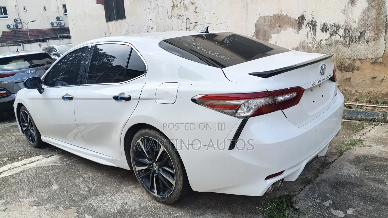 Toyota Camry 2018 White