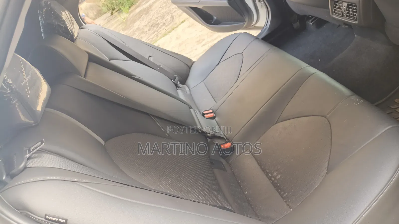 Toyota Camry 2018 White