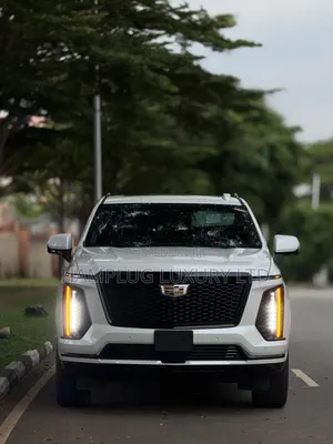 Cadillac Escalade 2026 White