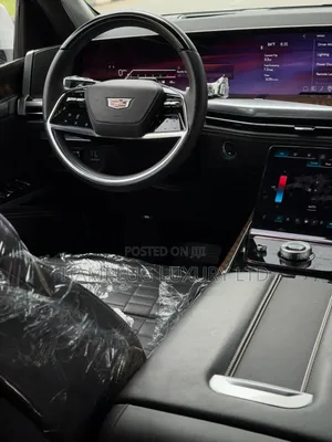 Cadillac Escalade 2026 White