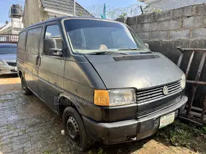 Volkswagen Transporter 2003 Black
