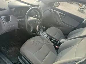 Hyundai Elantra Limited 4dr Sedan (1.8L 4cyl 6A) 2014 Gray