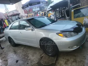Toyota Camry 2007 Gold