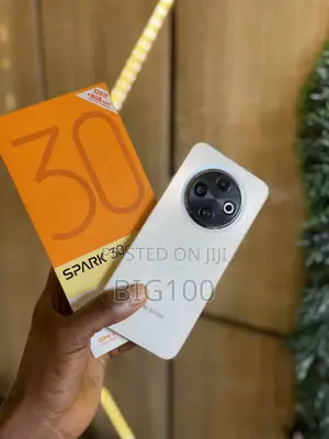 Tecno Spark 30C 128 GB White