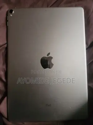 Apple iPad Pro 10.5 (2017) 256 GB Silver