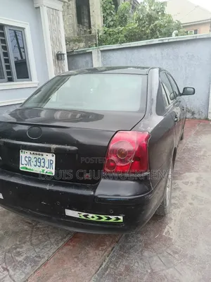 Toyota Avensis 2025 Black