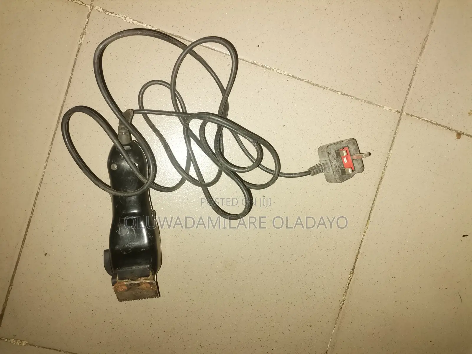 Functional Clipper in Good Working Condition