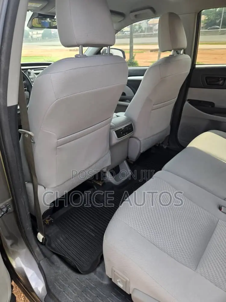 Toyota Highlander 2018 Gray