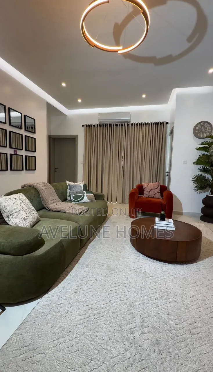 New 2 Bedroom Apartment