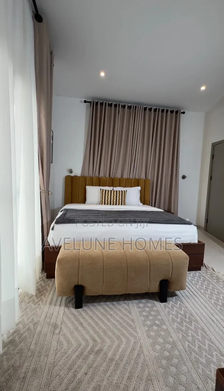 New 2 Bedroom Apartment