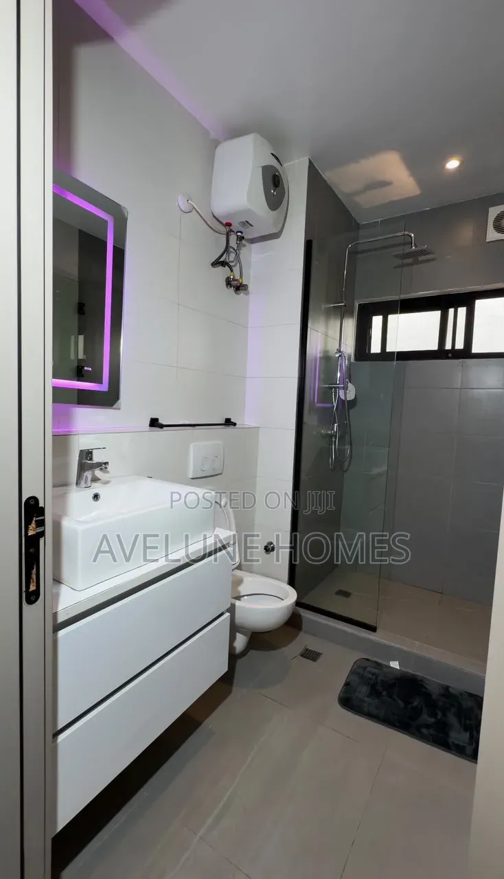 New 2 Bedroom Apartment