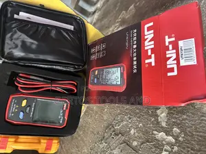 Uni-T Solar MPPT Meter