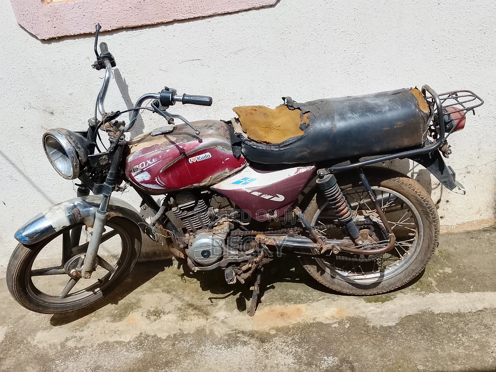 Bajaj Boxer 100 2012 Red