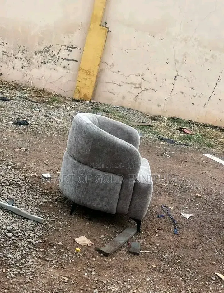 Set of Smooth Sofa Chair