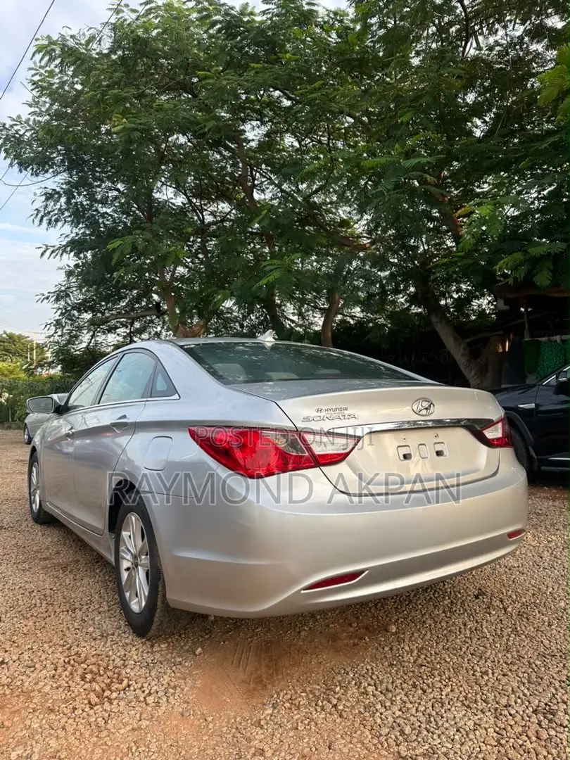 Hyundai Sonata 2013 Silver
