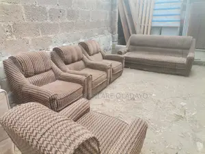 Old but Solid and Classy Settee With Round, Detachable Center Table