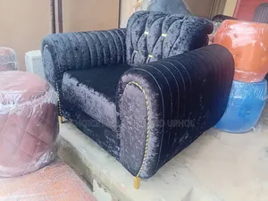 Black Sofa Set of Chair 7-Seater
