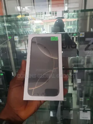 New Apple iPhone 16 Pro Max 256 GB Silver