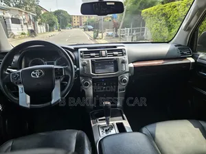 Toyota 4-Runner Limited 4dr SUV (4.0L 6cyl 5A) 2014 Blue