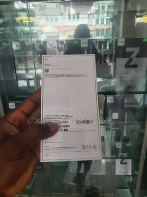 New Apple iPhone 16 128 GB White