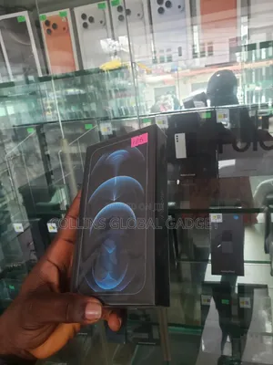 New Apple iPhone 12 Pro Max 128 GB Blue