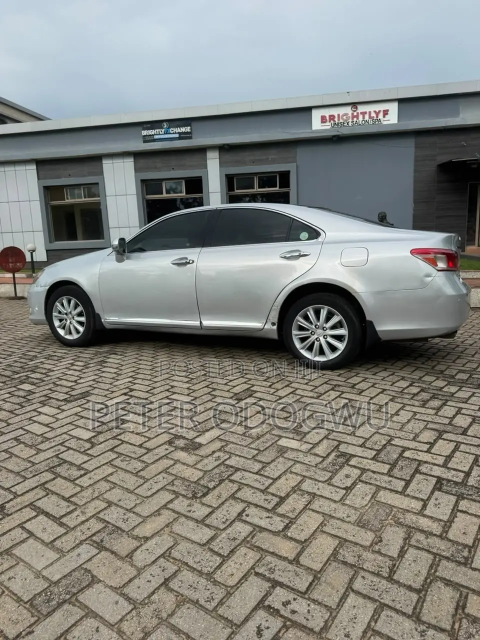 Lexus ES 2012 Silver