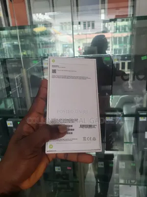 New Apple iPhone 15 Pro Max 256 GB Silver