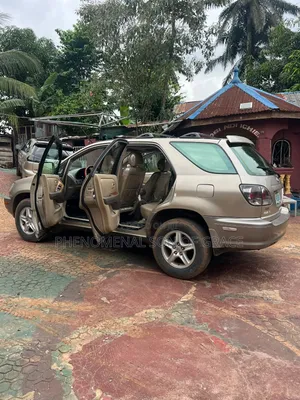 Lexus RX 300 4WD 2001 Gold