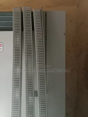 40 × 40 Mm PVC Electrical Cable Trunking – Quality Guaranteed