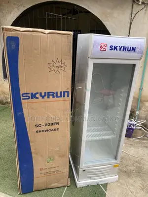 Skyrun 228L SC-228FN Chiller for Shops and Supermarkets