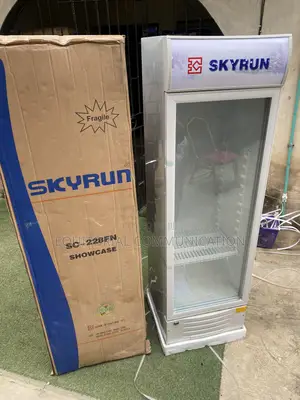 SKYRUN SC-228FN 228L Chiller for Retail Drink Storage
