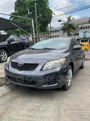 Toyota Corolla 2010 Gray