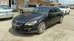 Volkswagen Passat 2011 Black