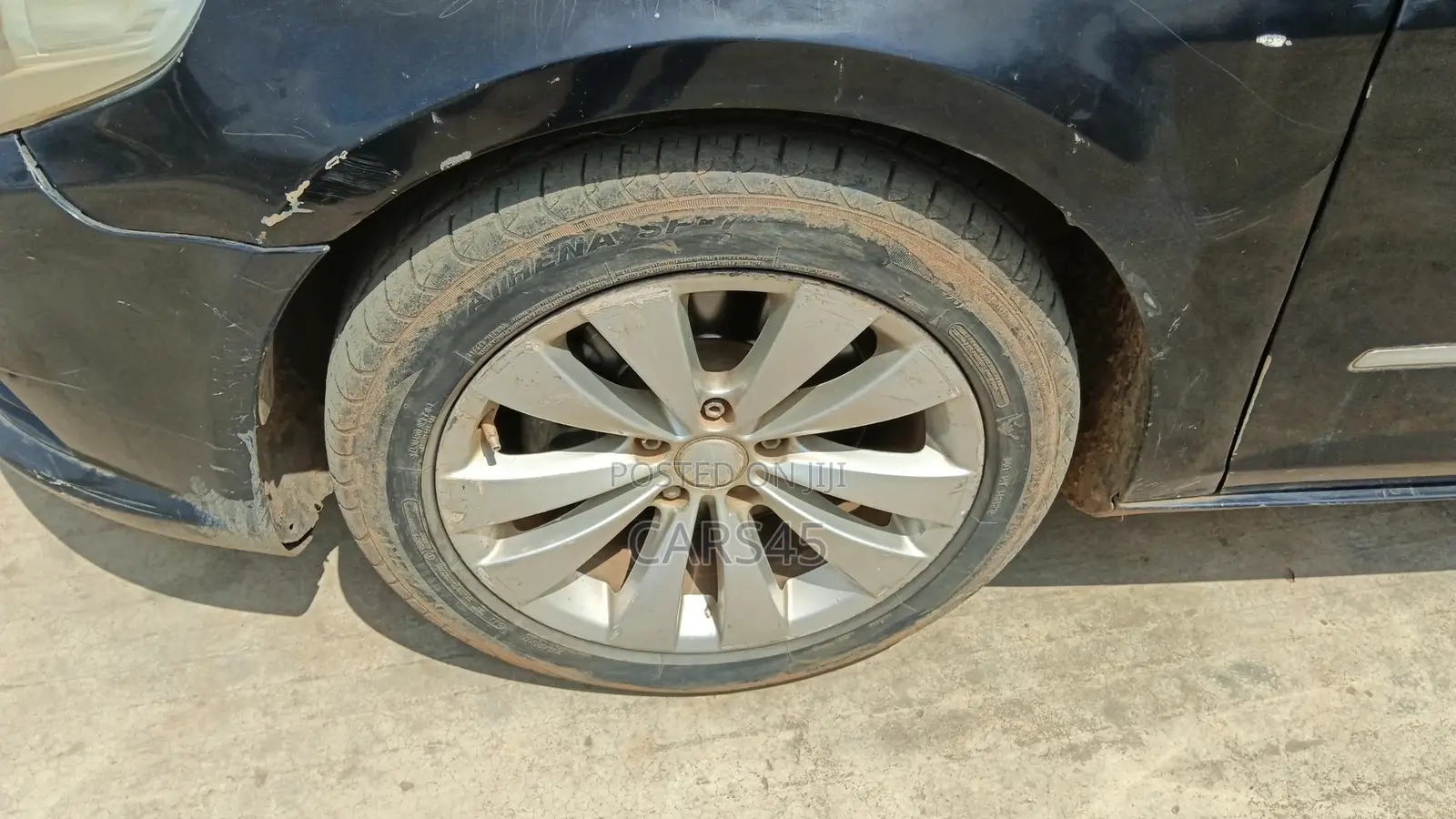 Volkswagen Passat 2011 Black