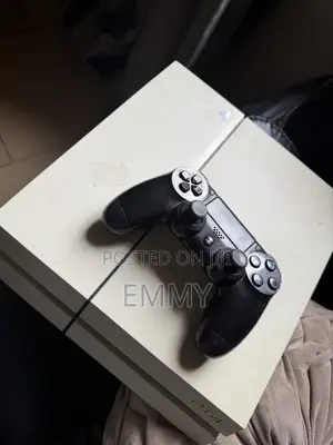 PlayStation 4