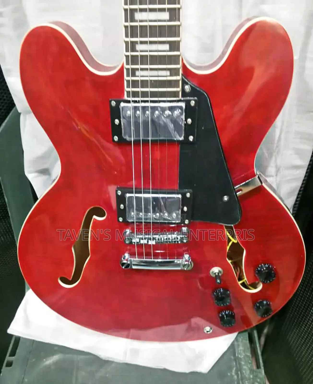 Massive Sound Semi-Hollow Body Electric Guitar