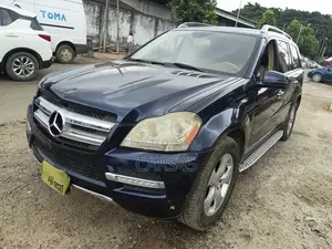 Mercedes-Benz GL-Class 2011 Blue