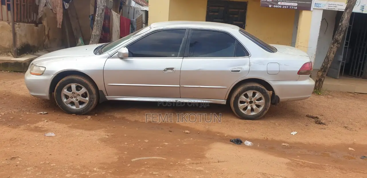 Honda Accord 2002