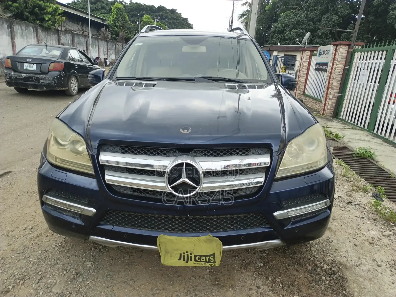 Mercedes-Benz GL-Class 2011 Blue
