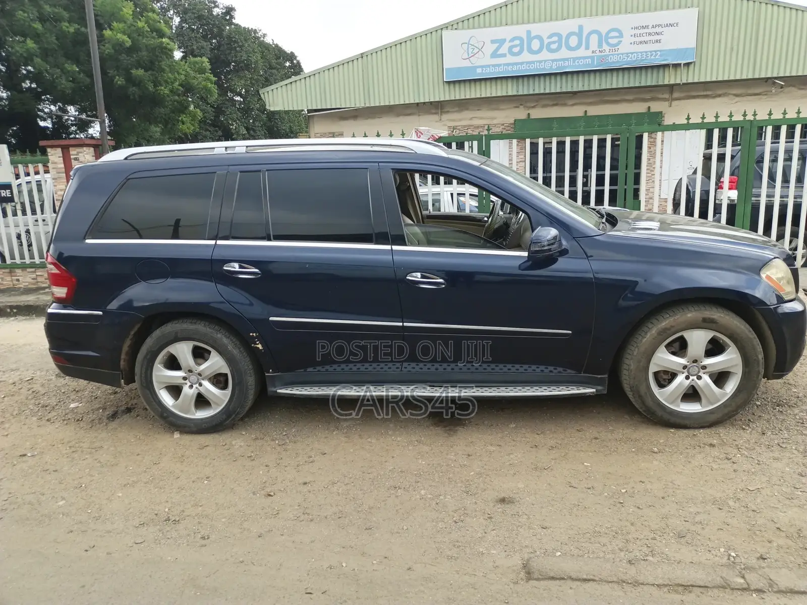 Mercedes-Benz GL-Class 2011 Blue