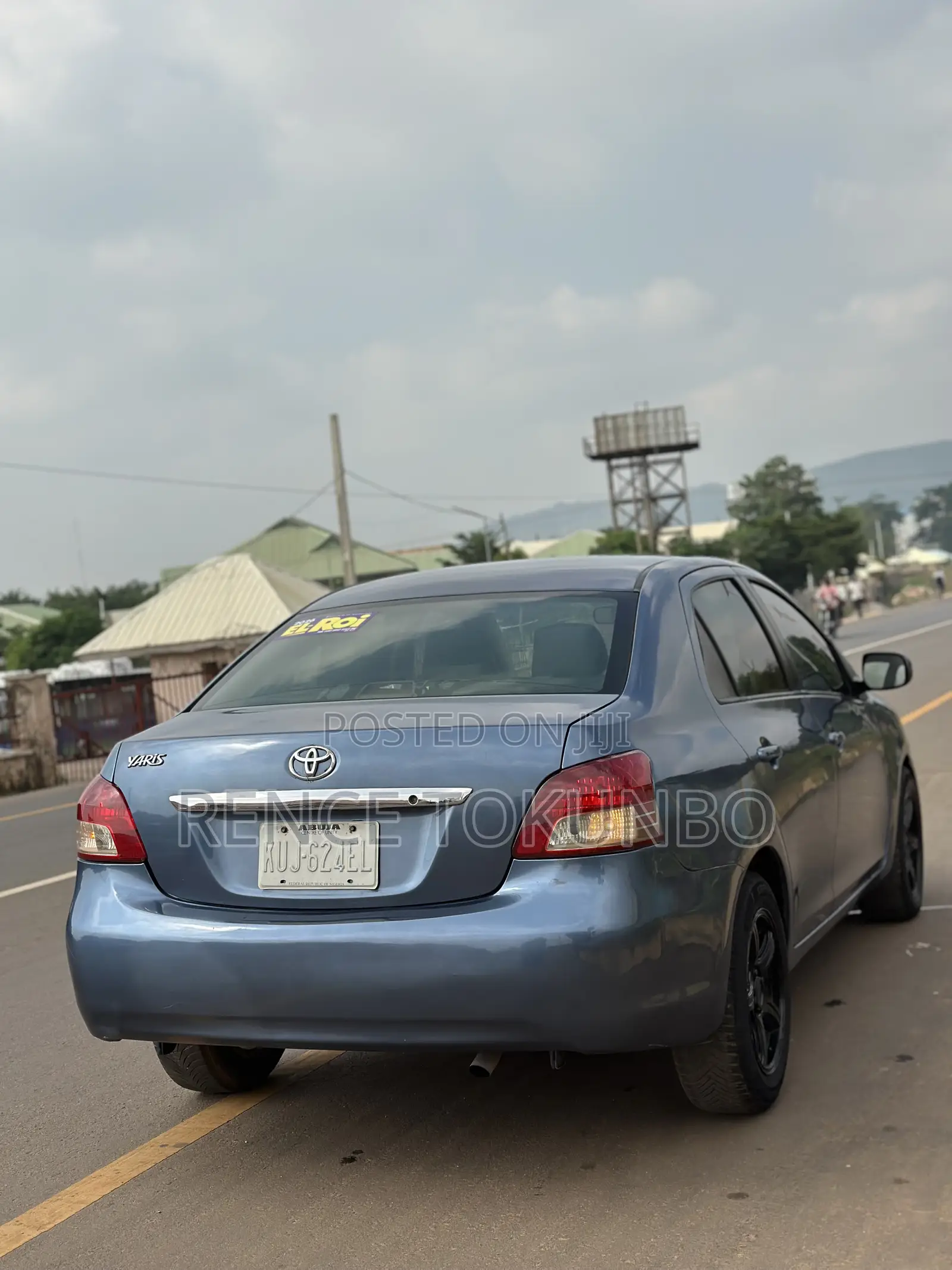Toyota Yaris 2012 Blue