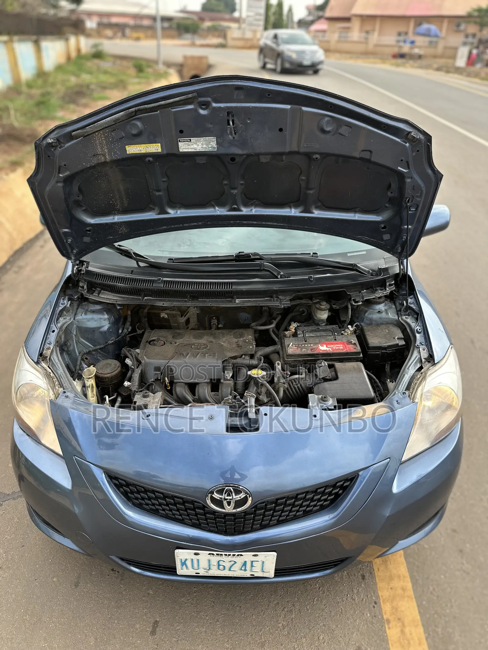 Toyota Yaris 2012 Blue