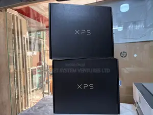 New Laptop Dell XPS 13 8GB Intel Core 5 SSD 512GB