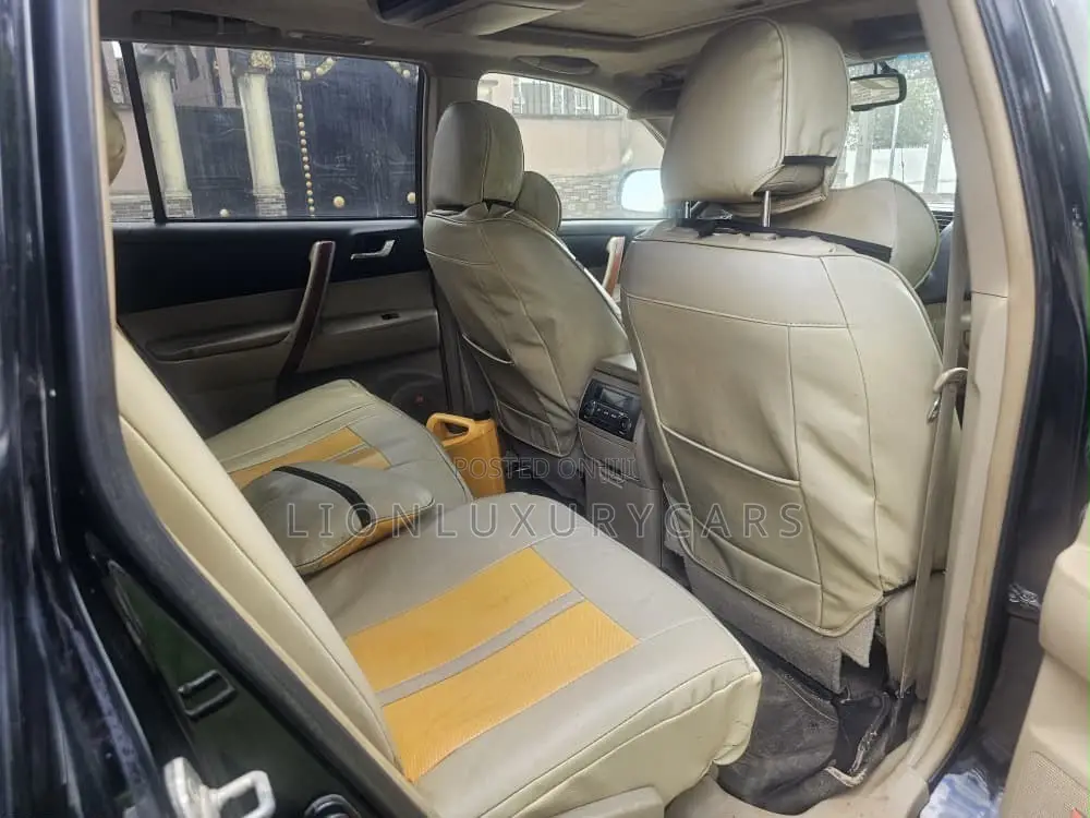 Toyota Highlander 2013 Black