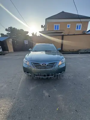 Toyota Camry LE 4dr Sedan (2.4L 4cyl 5A) 2008 Green